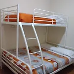 Angolo Hostel *
