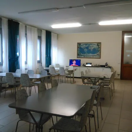 Ostello Angolo *